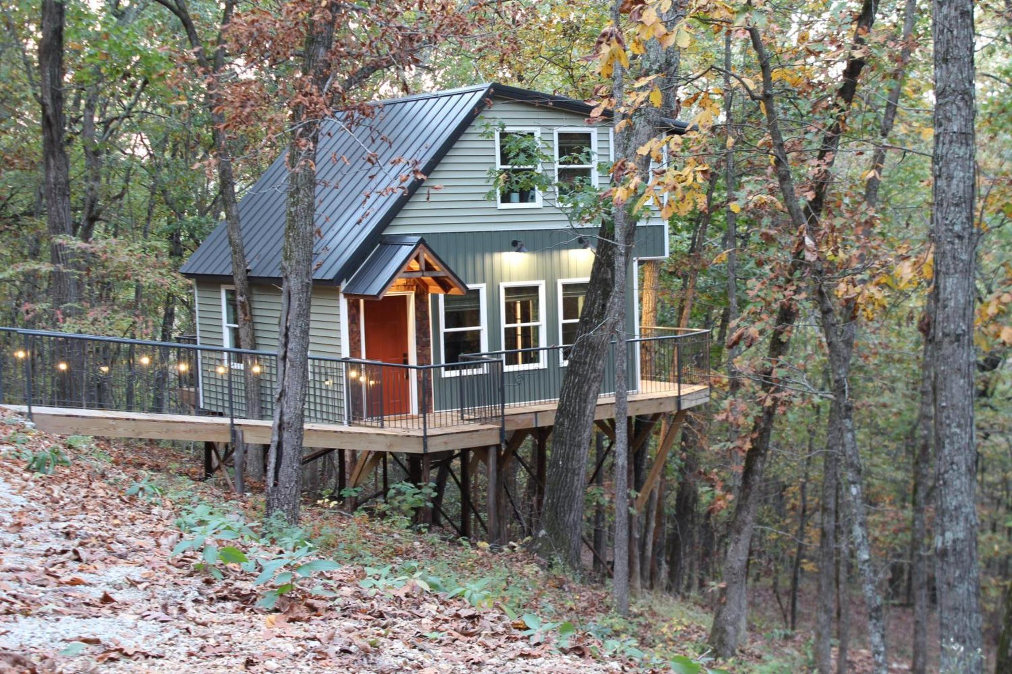 Secluded Treehouse In The Woods - Tree Hugger Hideaway Villa Branson Exterior photo